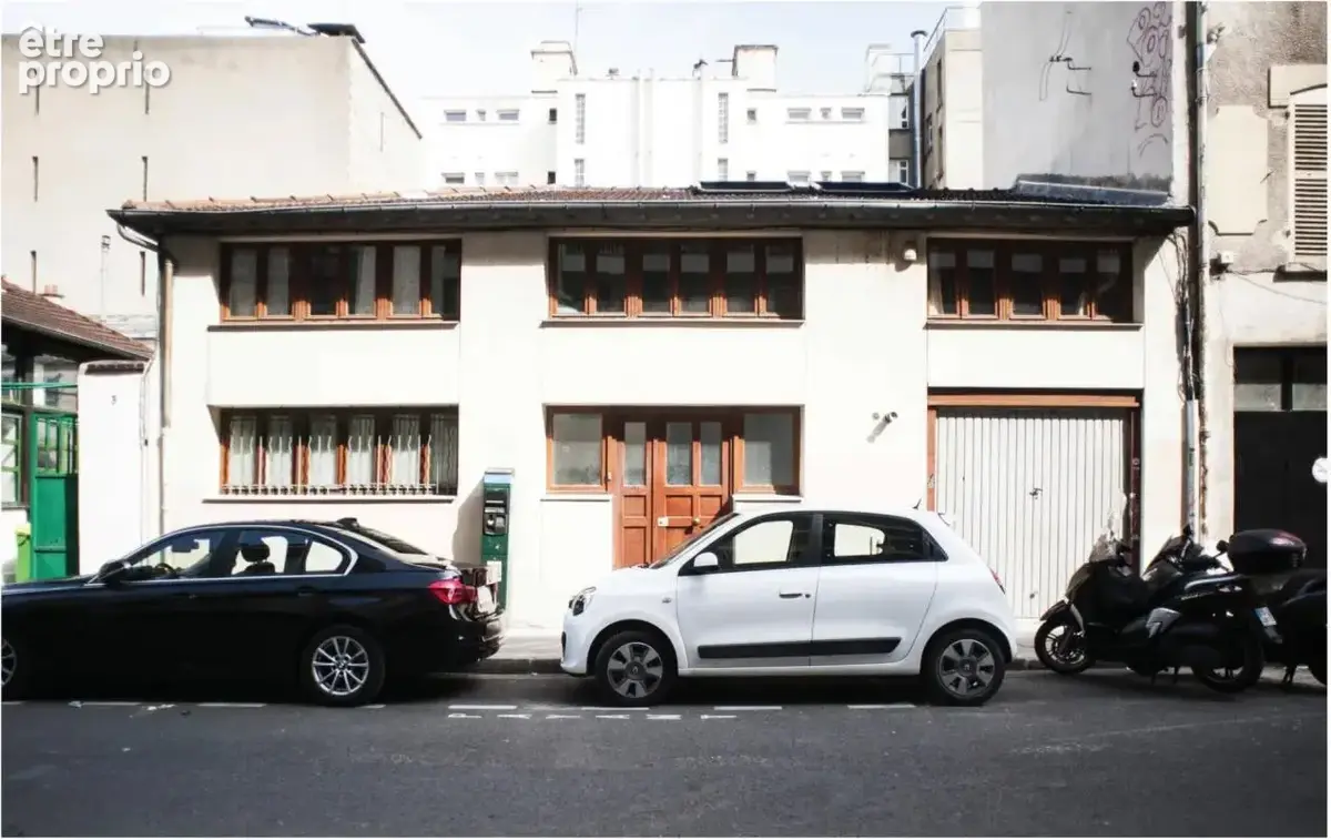 Maison de ville à rénover Église Saint Ambroise - photo 11