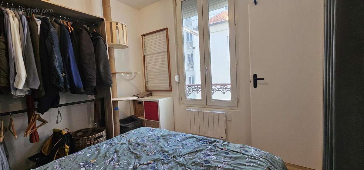 Appartement à PARIS-14E