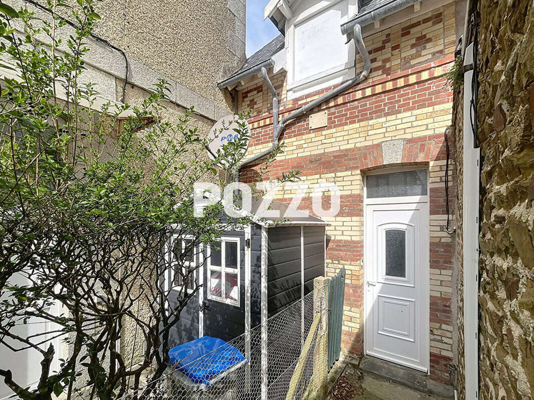 Maison à SAINT-PAIR-SUR-MER