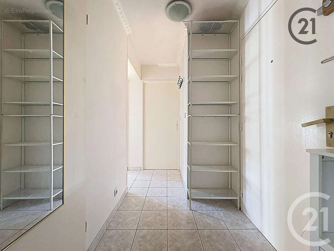 Appartement à COMBS-LA-VILLE