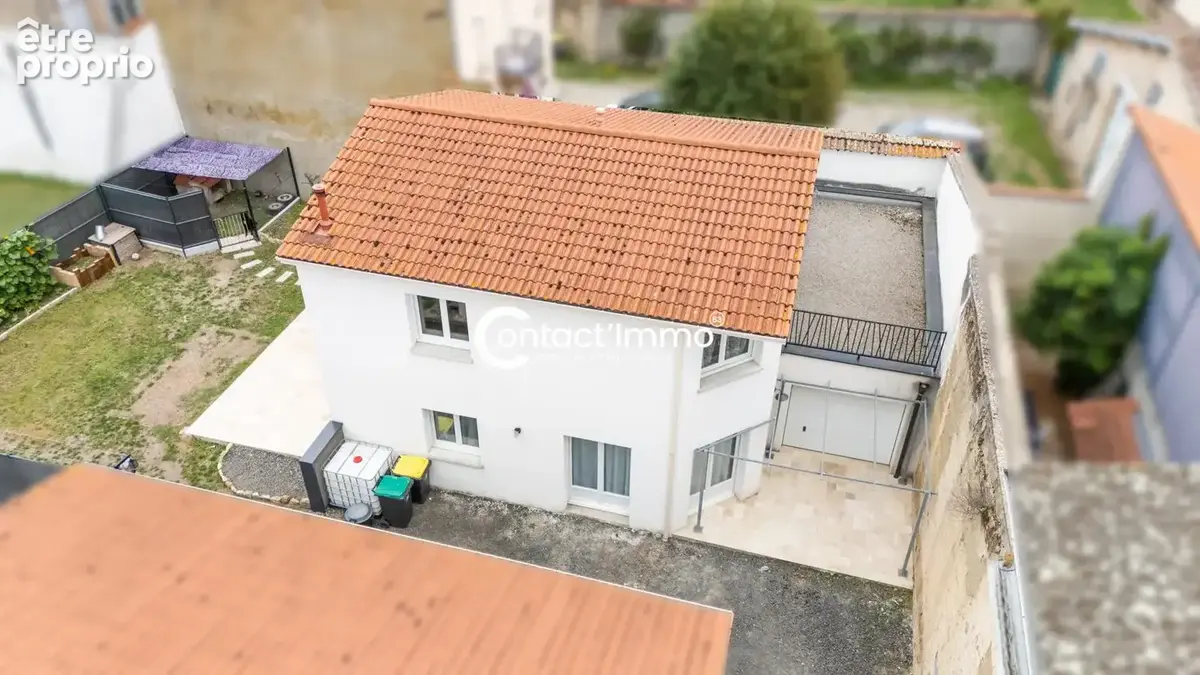 Maison 4 pièces 108 m² à vendre à Lezoux (63190) - photo 2