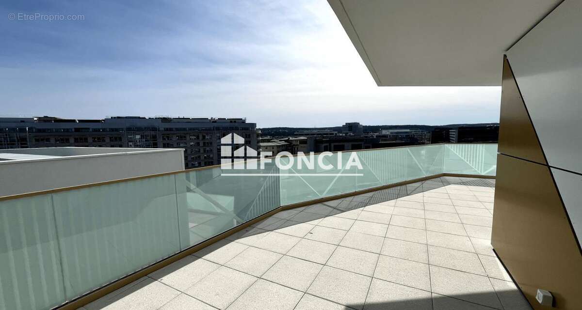 Appartement à RUEIL-MALMAISON