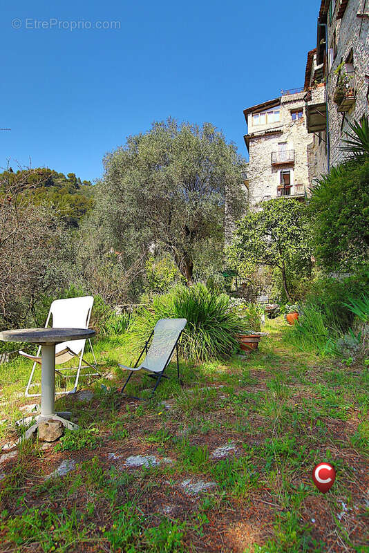 Appartement à PEILLON