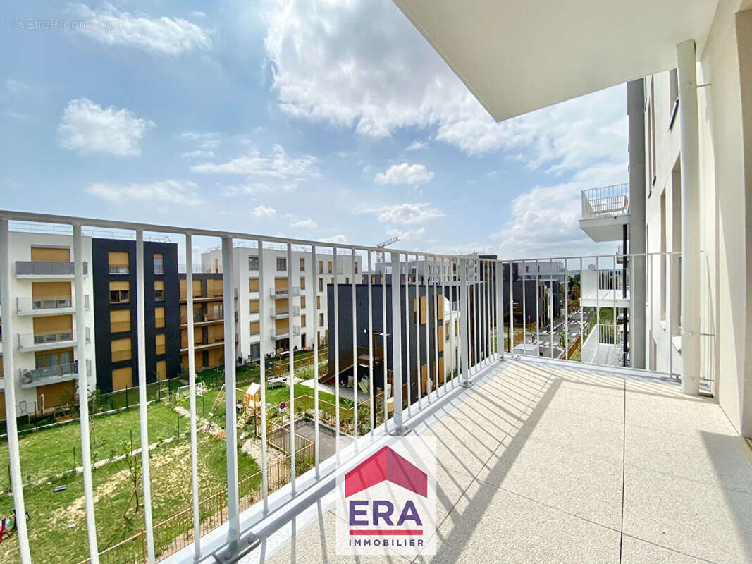 Appartement à SARTROUVILLE