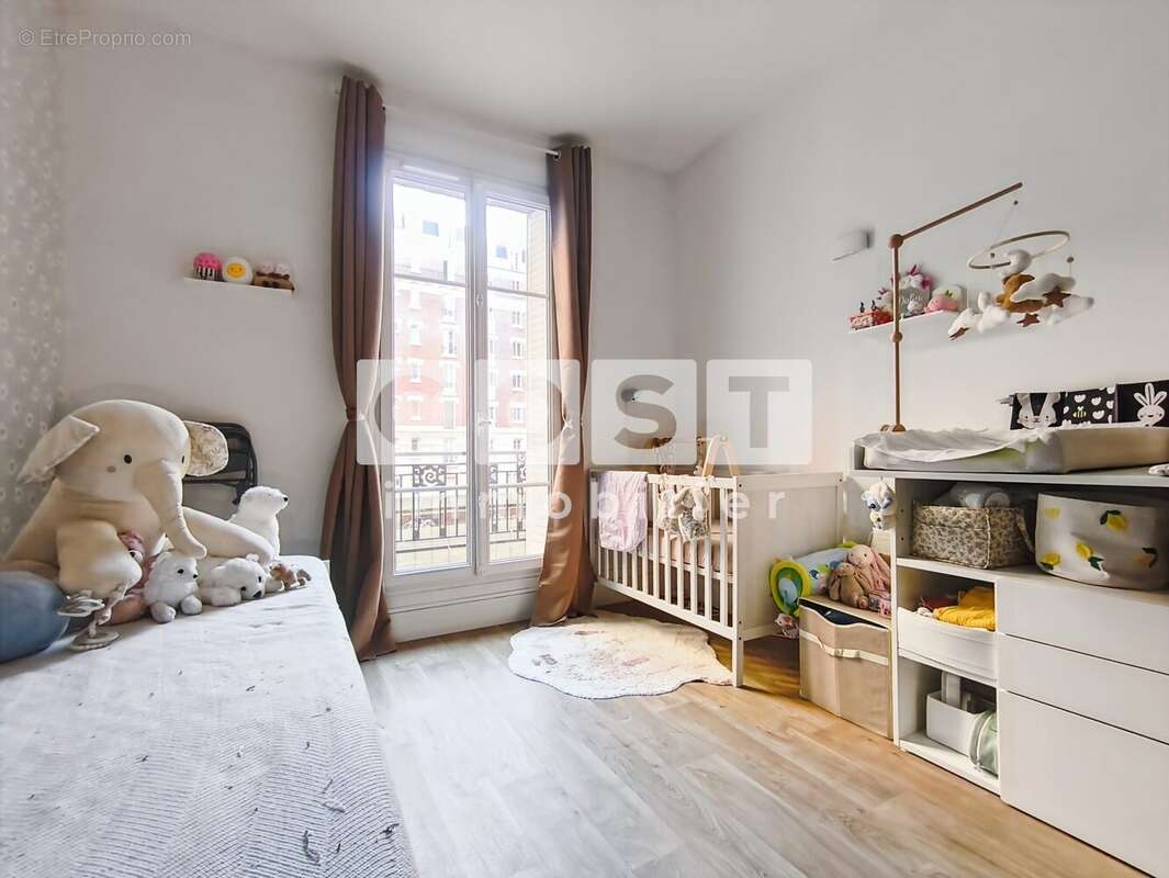 Appartement à BOIS-COLOMBES