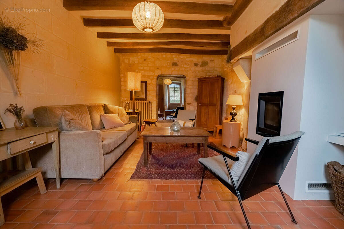 Maison à BRISSAC-QUINCE