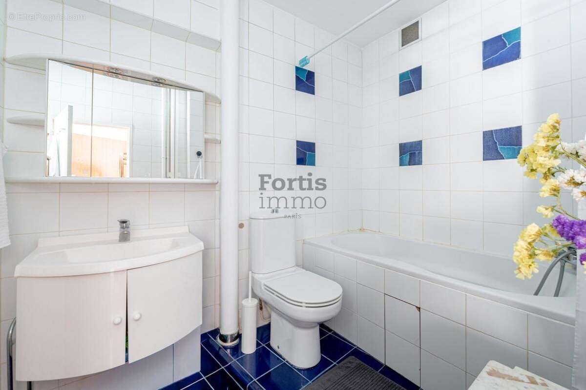 Appartement à PARIS-12E