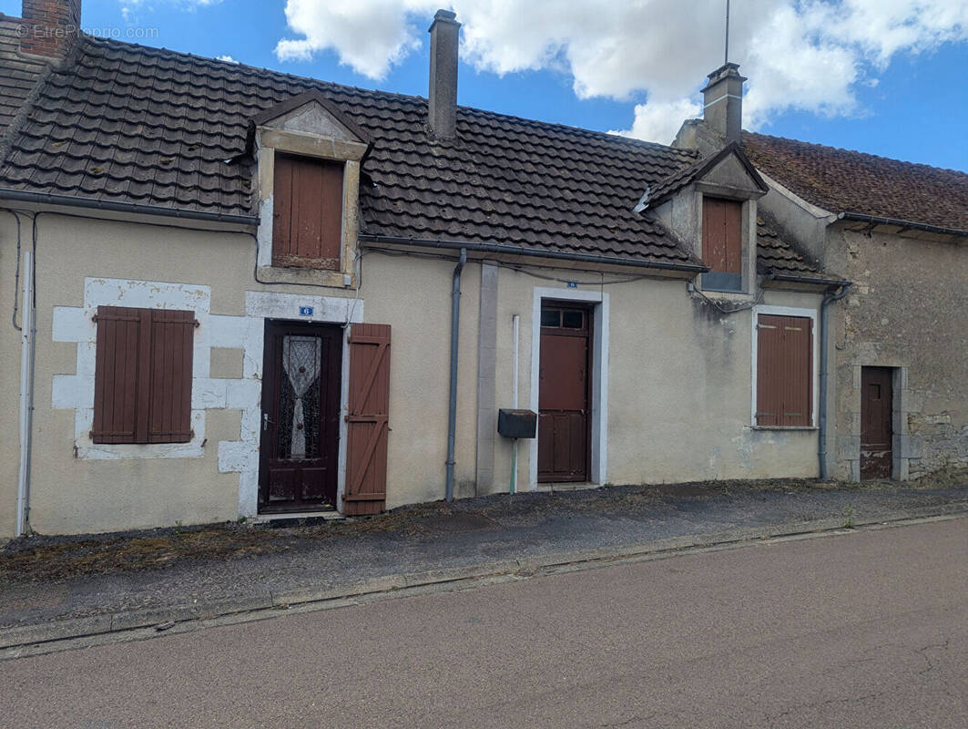 Maison à MAGNY-COURS