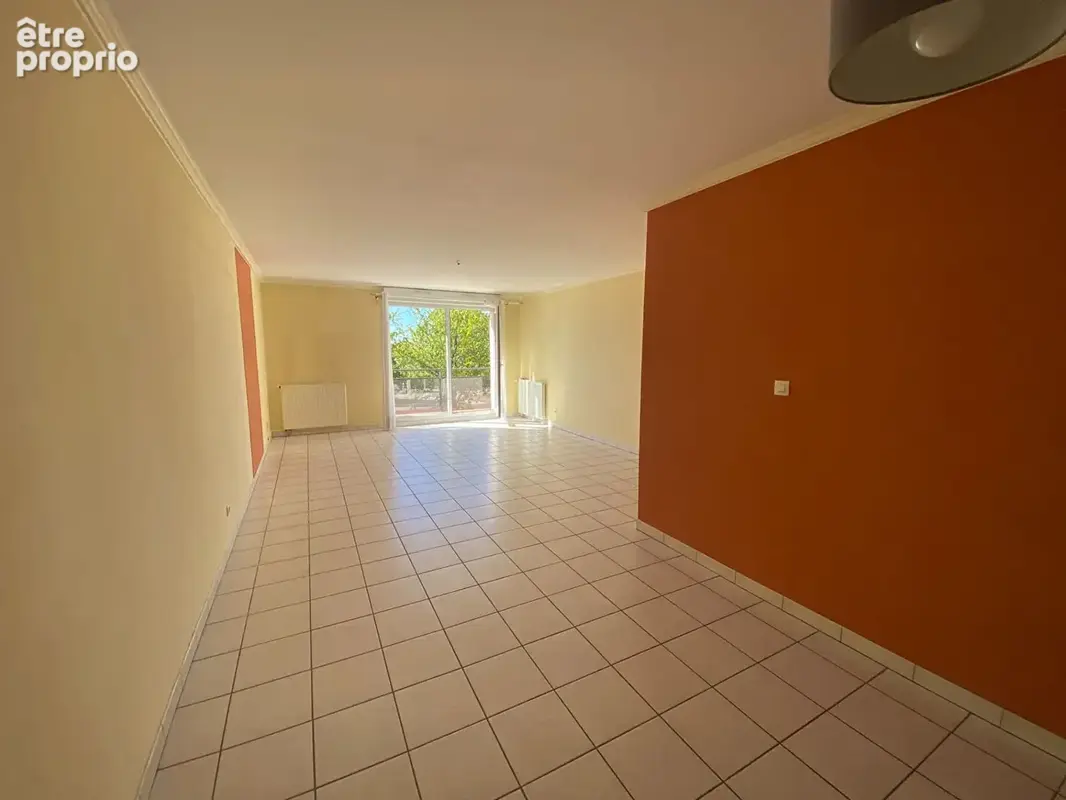Appartement Dijon 4 pièce(s) 85 m2 + terrasse +loggia +garage +cave - photo 5