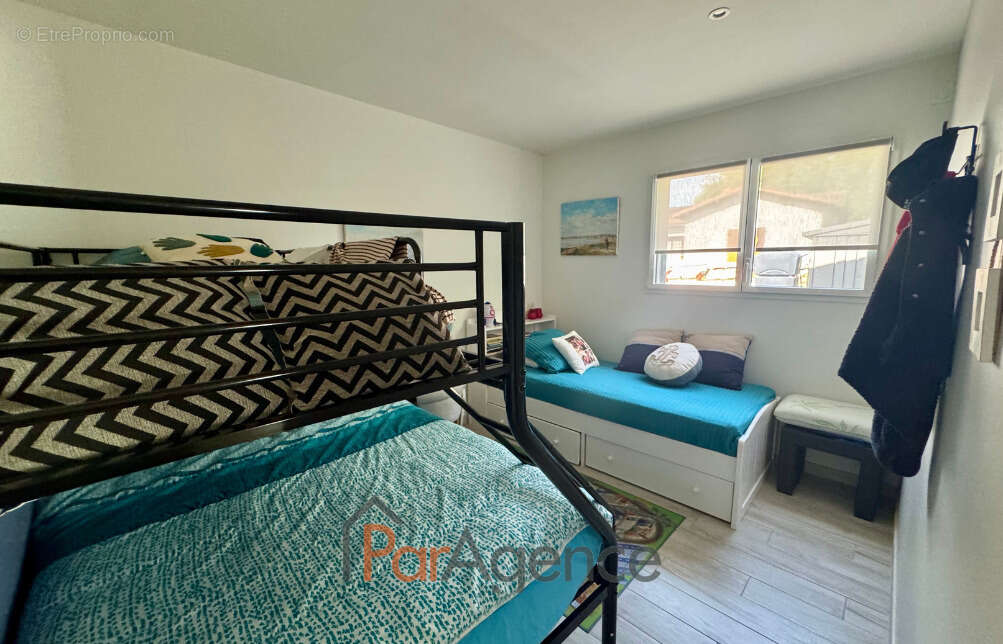 Maison à SAINT-GEORGES-DE-DIDONNE