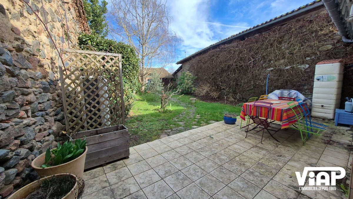 Maison à EXIDEUIL