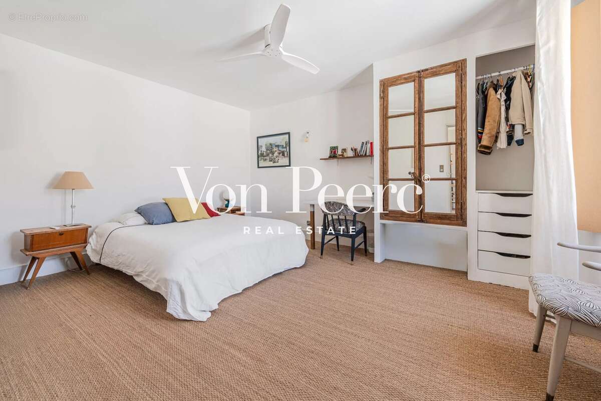 Maison à VILLENEUVE-LES-AVIGNON