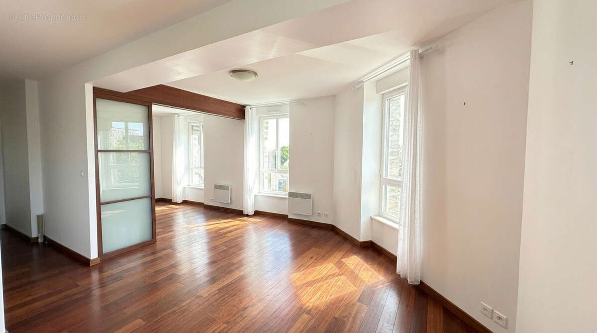 BEG MEIL Appartement T3 aperçu mer- Bourg et plage à pieds - photo 4