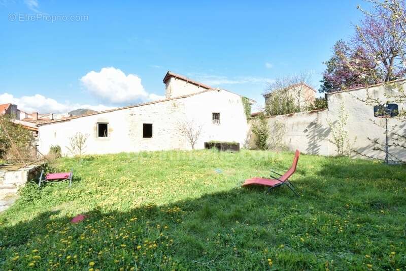 Maison à BILLOM