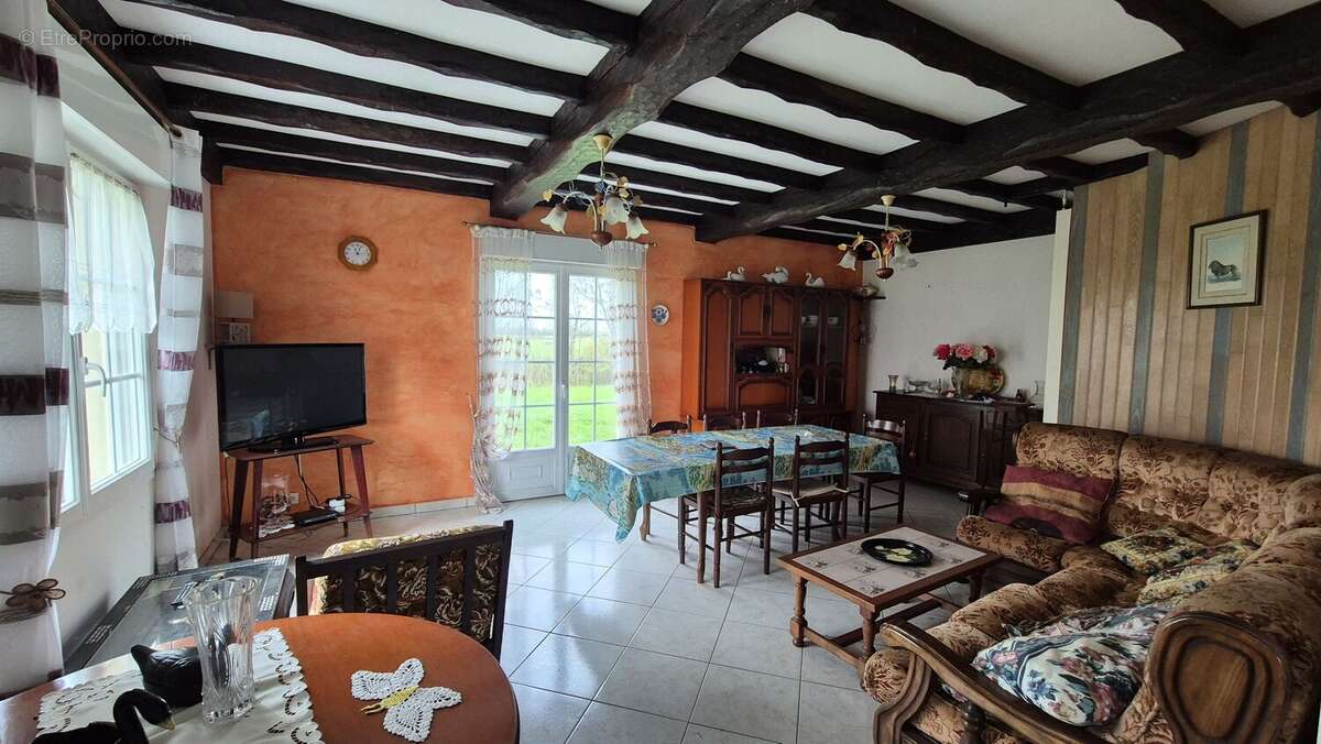 Maison à GRUES