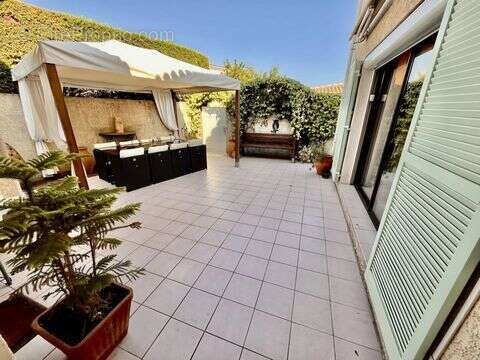 Maison à VILLENEUVE-LOUBET