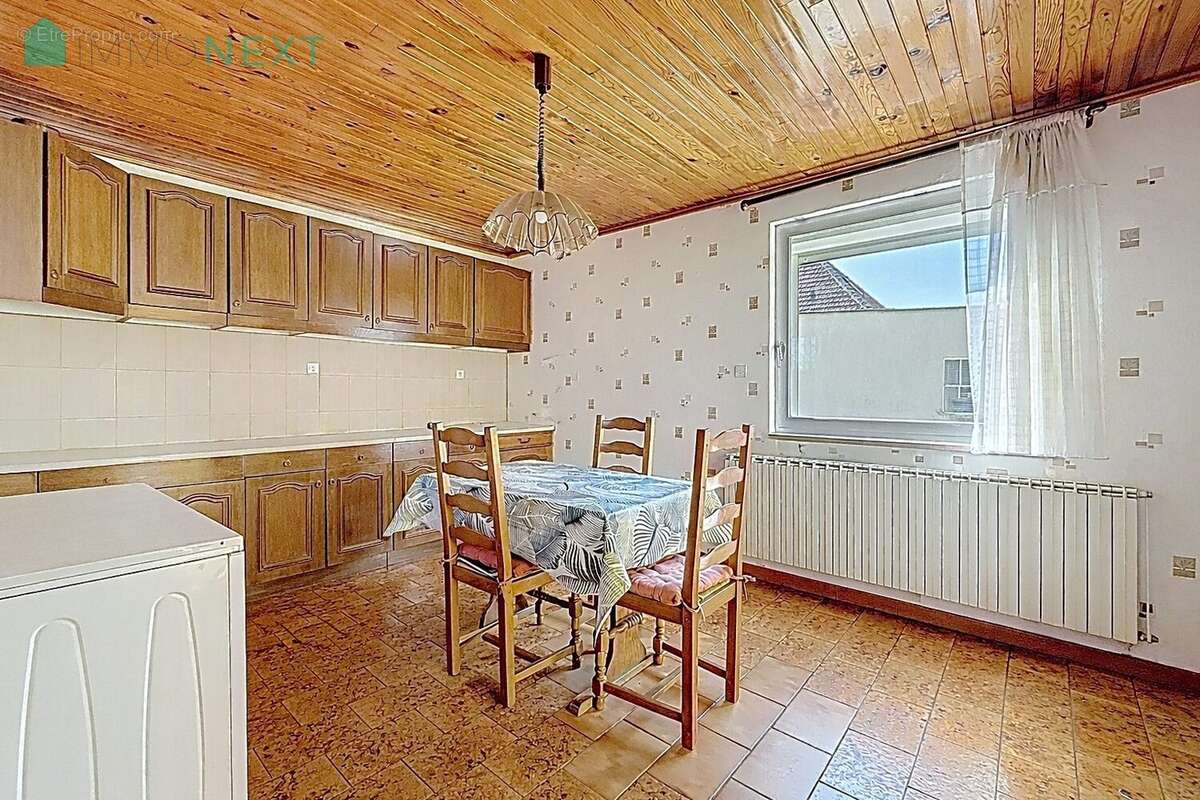 Maison à SAINTE-MARIE-AUX-CHENES