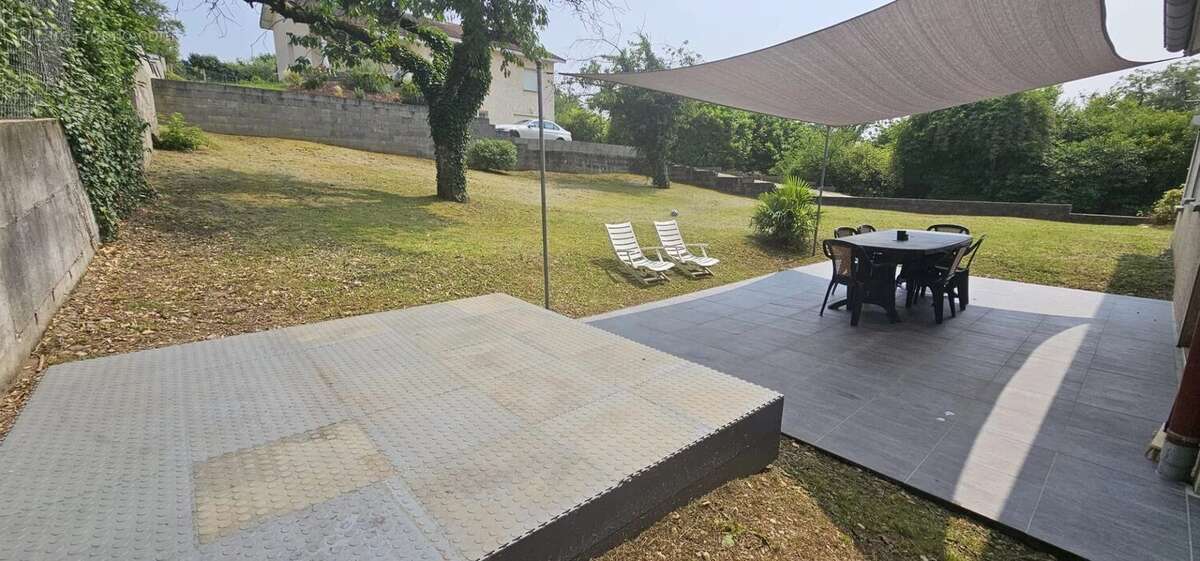 Maison à SAINT-DENIS-EN-BUGEY