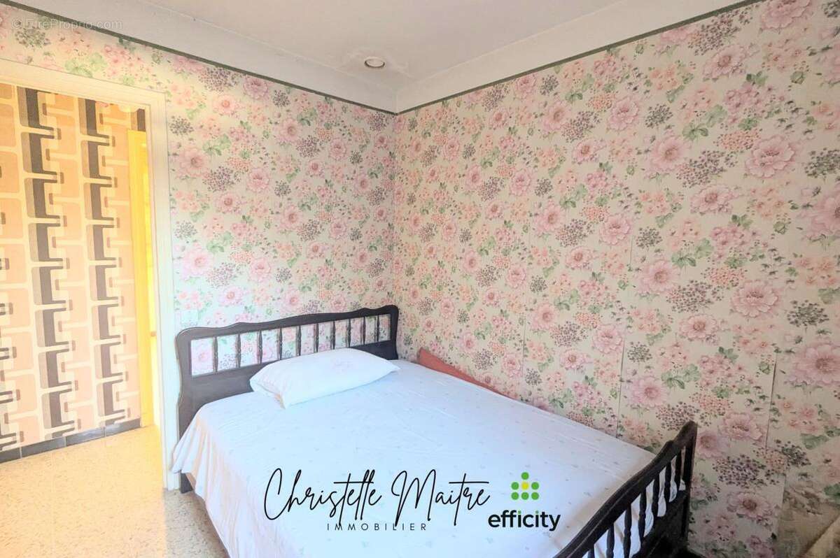 Maison à SAINT-MARTIN-DE-CRAU