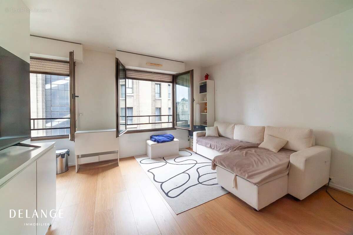 Appartement à PARIS-5E