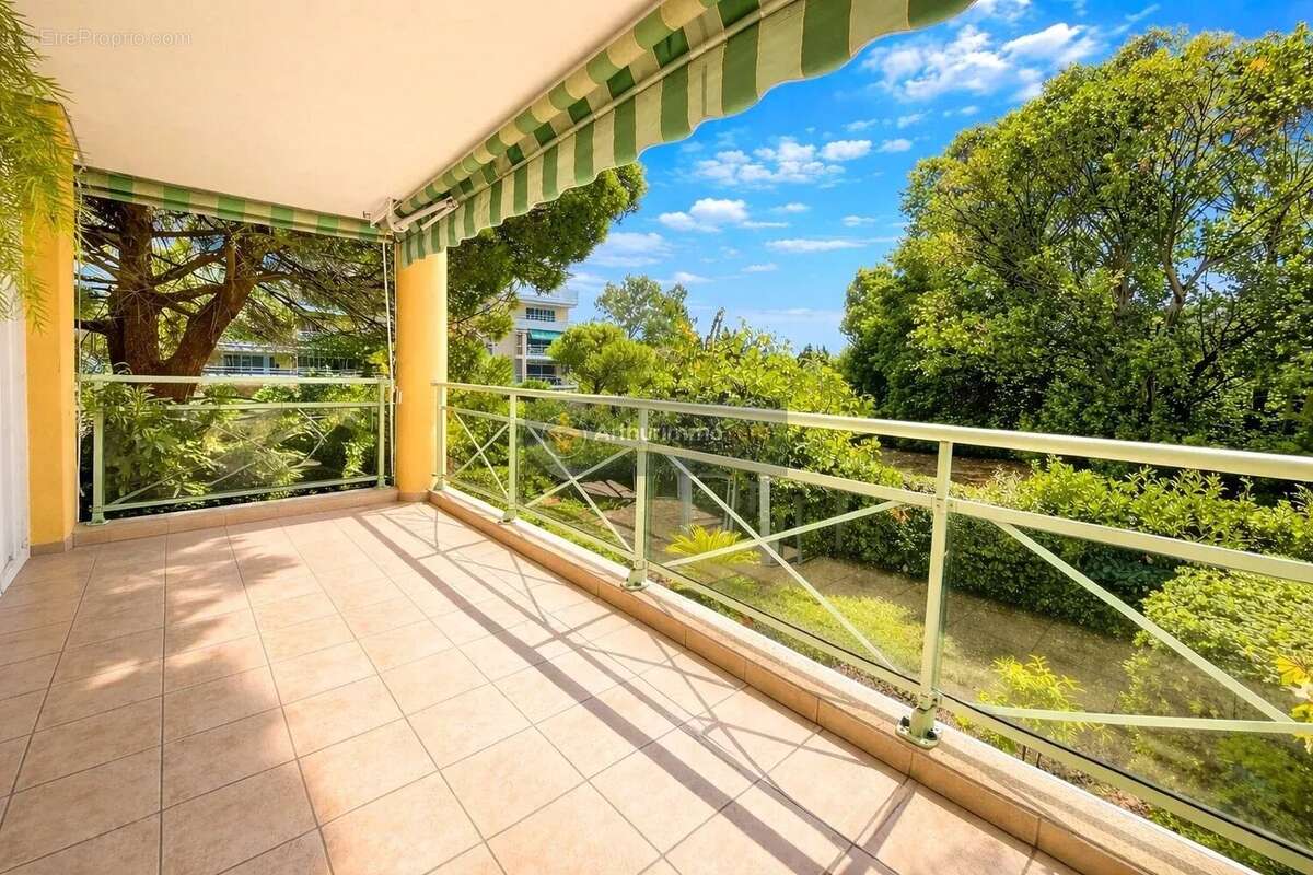 Appartement à SAINT-RAPHAEL