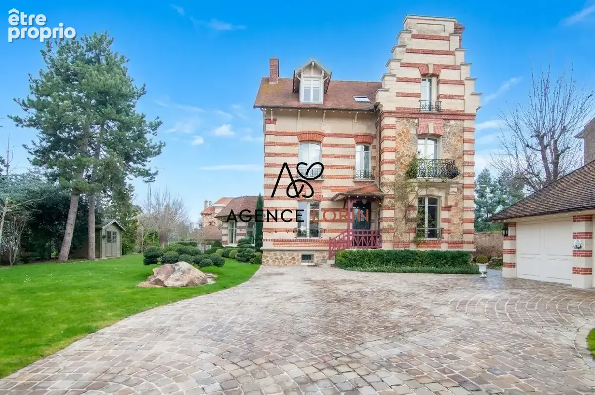 Propriété Le Vésinet - 327 m² - 10 pièces - photo 16