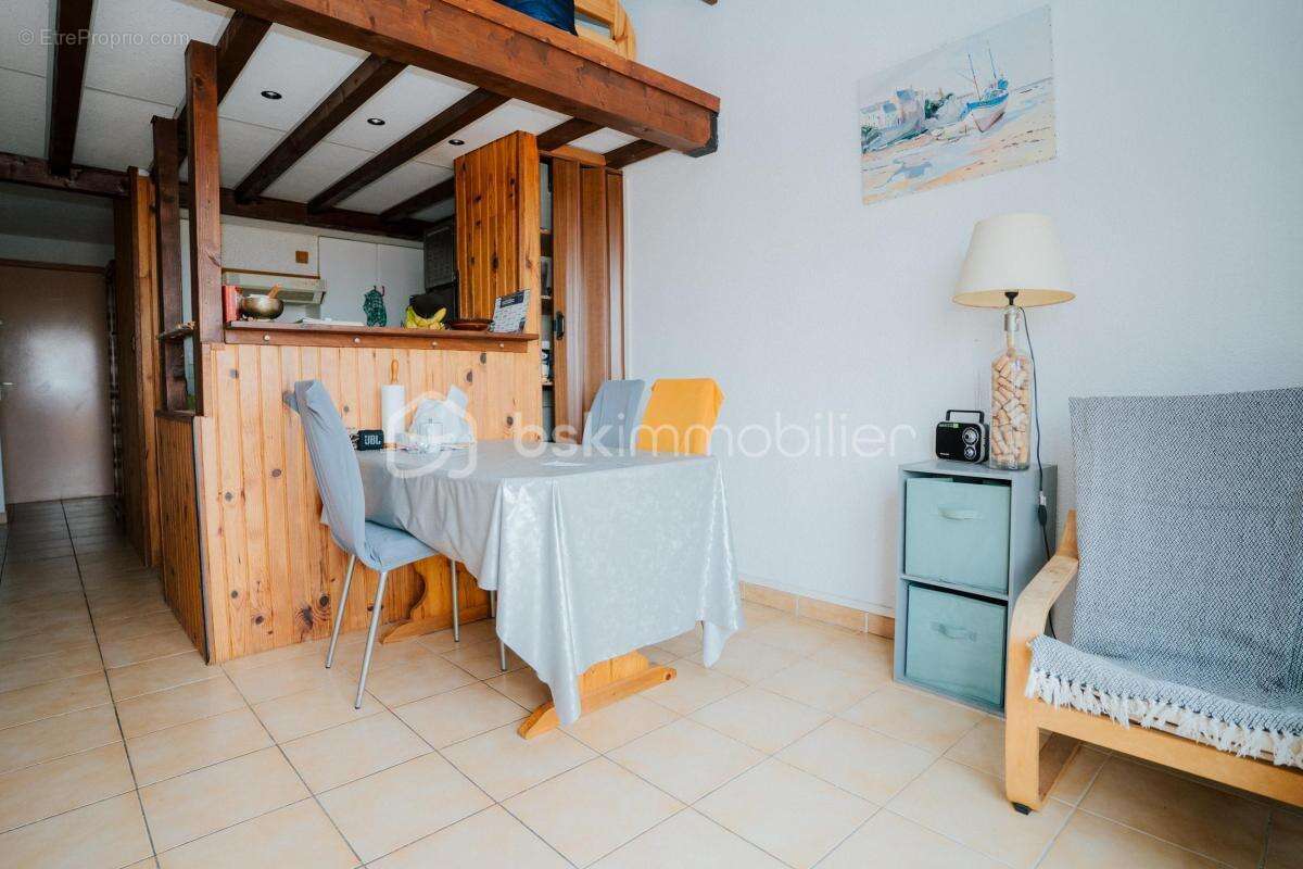 Appartement à VILLENEUVE-DE-LA-RAHO