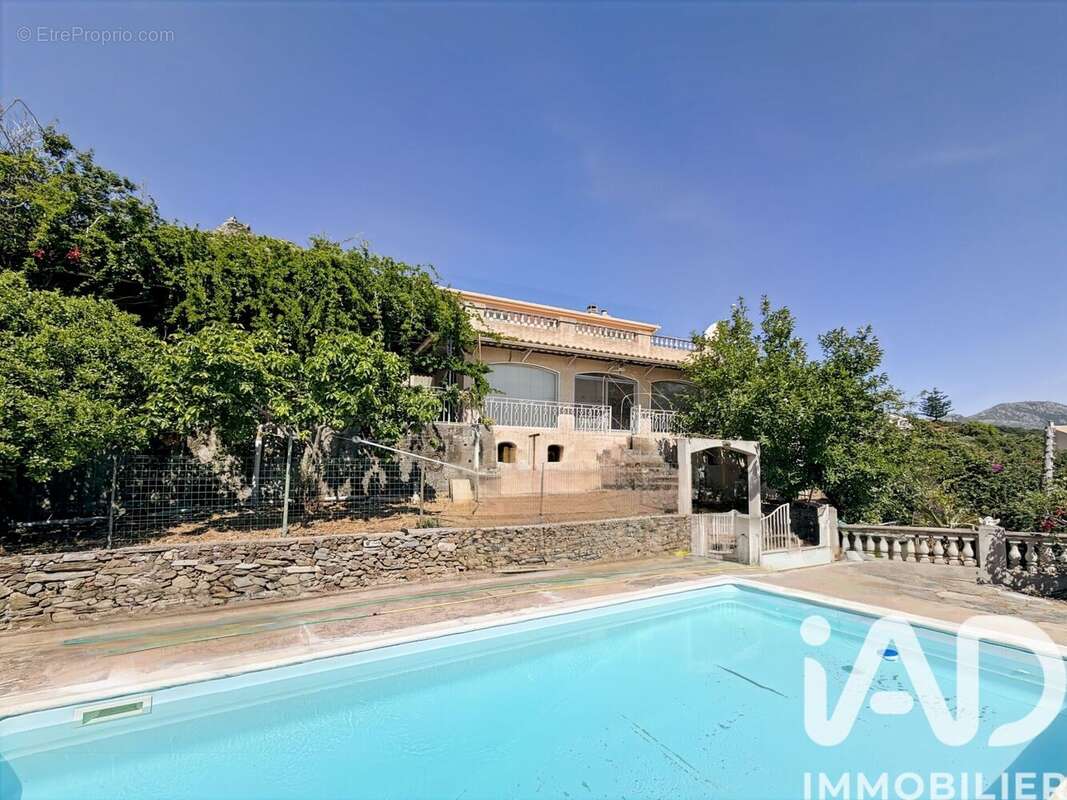 Maison 190 m² à Biguglia  - photo 2