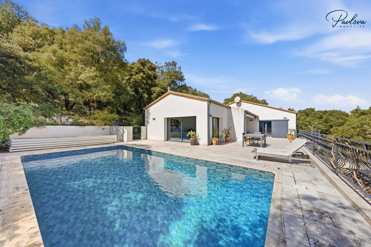 Maison à VIOLS-LE-FORT