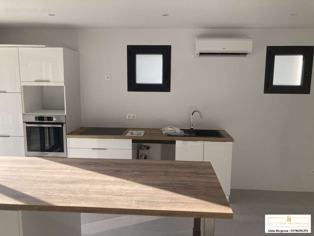 Appartement à SPERACEDES