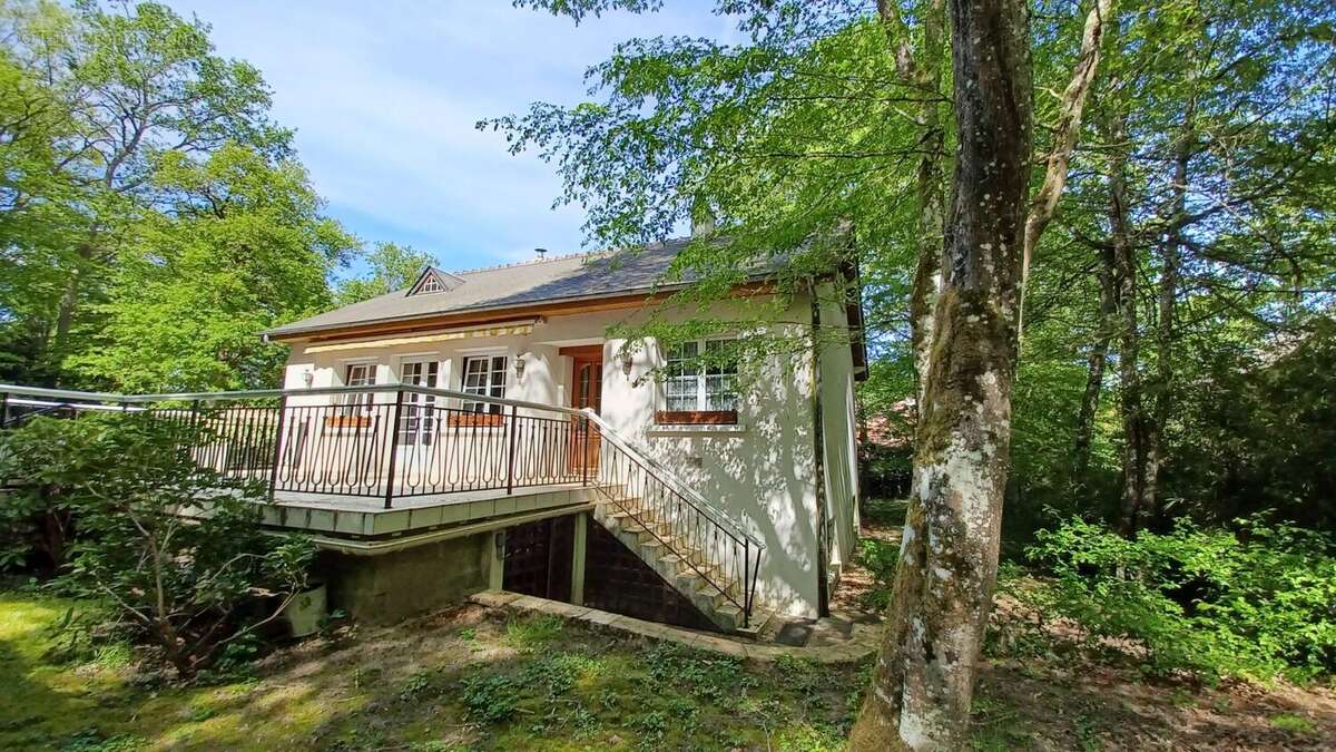 Maison à CONTRES
