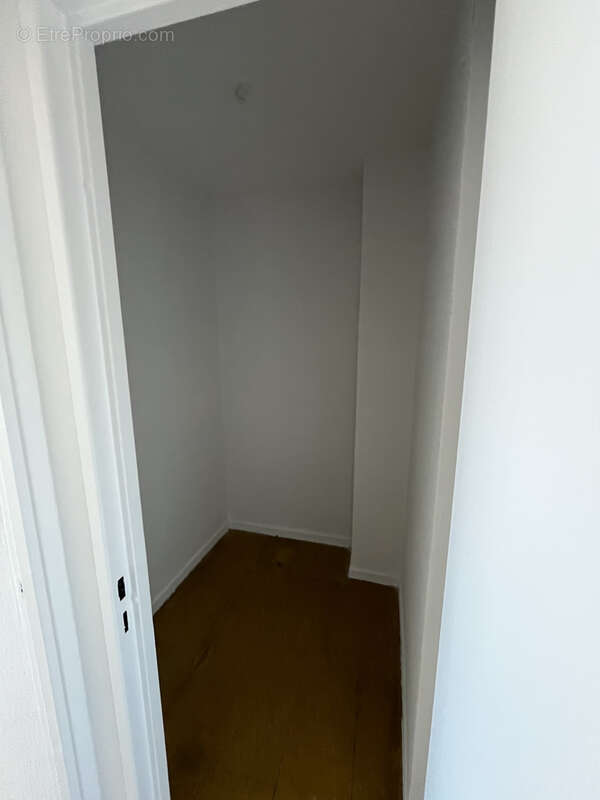 Appartement à PORT-DE-BOUC