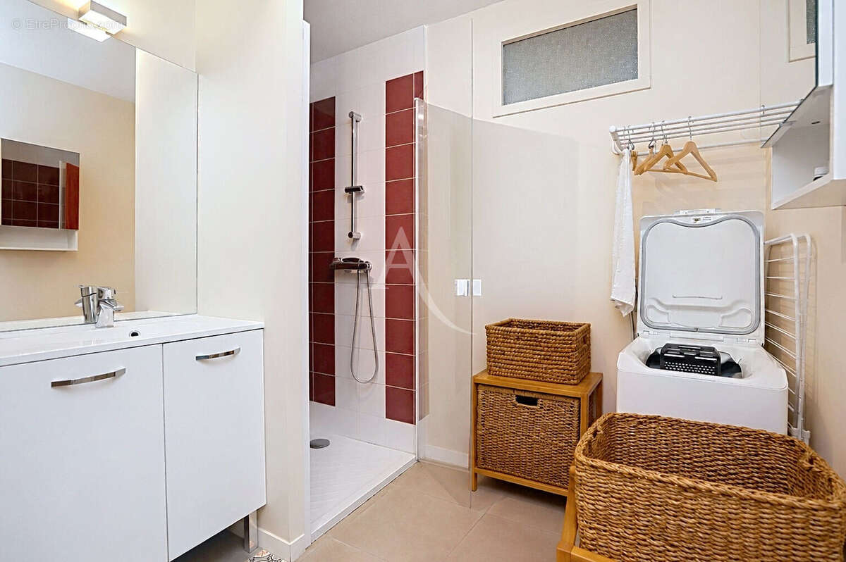 Billère - Appartement T3 Rez-de-Jardin Résidence 2018 Jardinet Terrasse Parking - photo 6