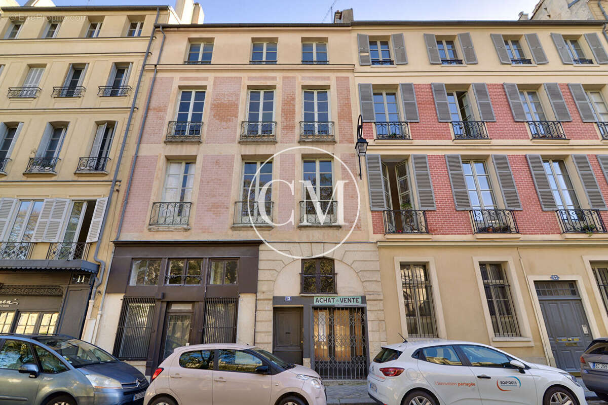 Appartement à VERSAILLES