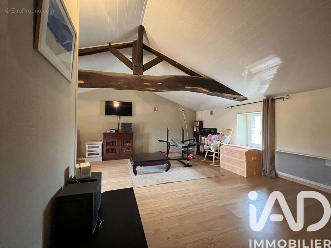 Photo 5 - Maison à MENOMBLET