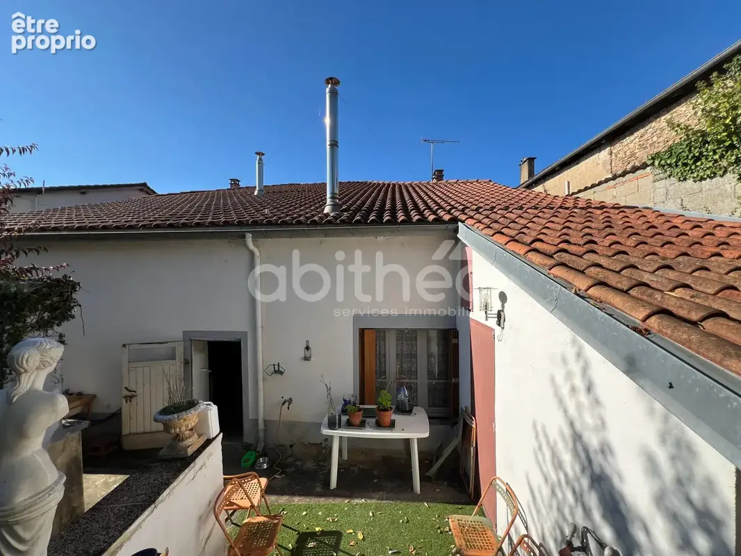 Maison de village avec grange - photo 11