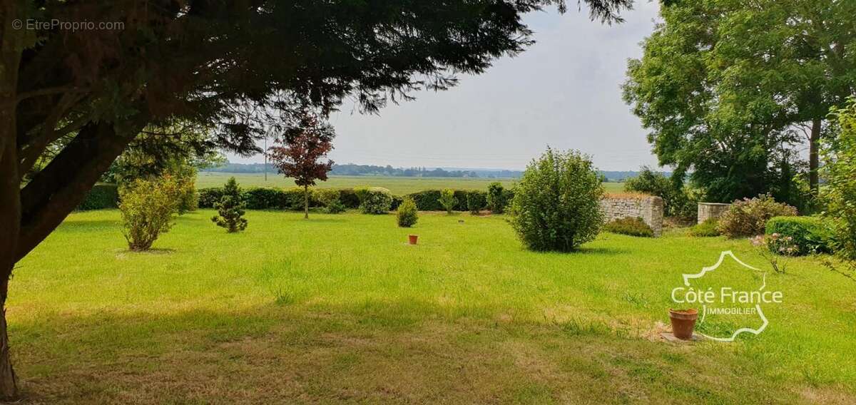 Maison à PICAUVILLE