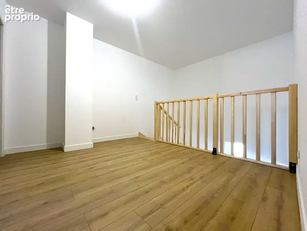 Appartement Arpajon Sur Cere 4 pièce(s) 143.27 m2 - photo 7