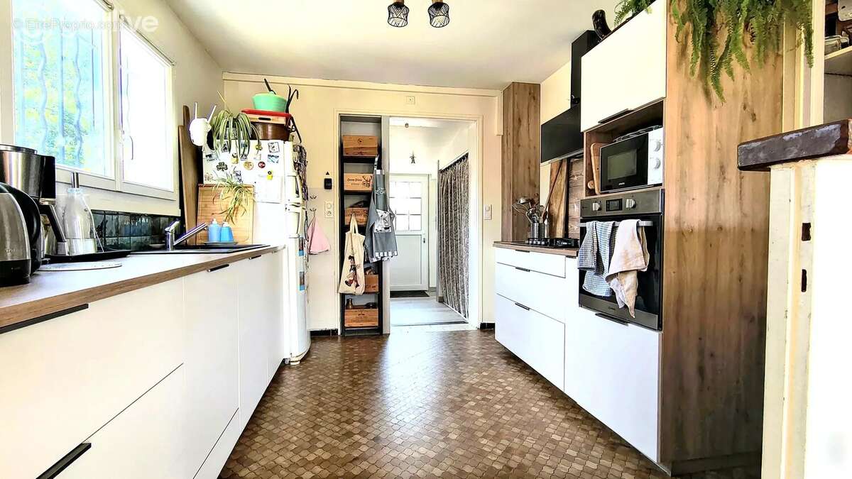 Maison à COMMEQUIERS