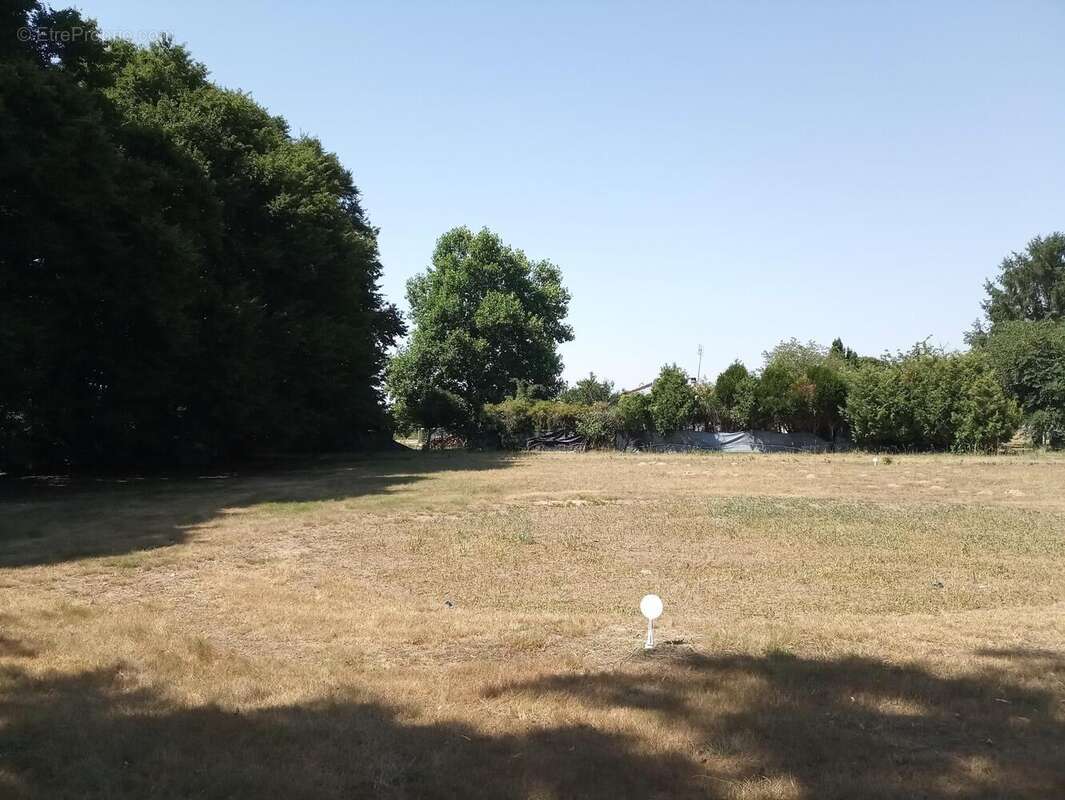 Photo 2 - Terrain à GEMOZAC