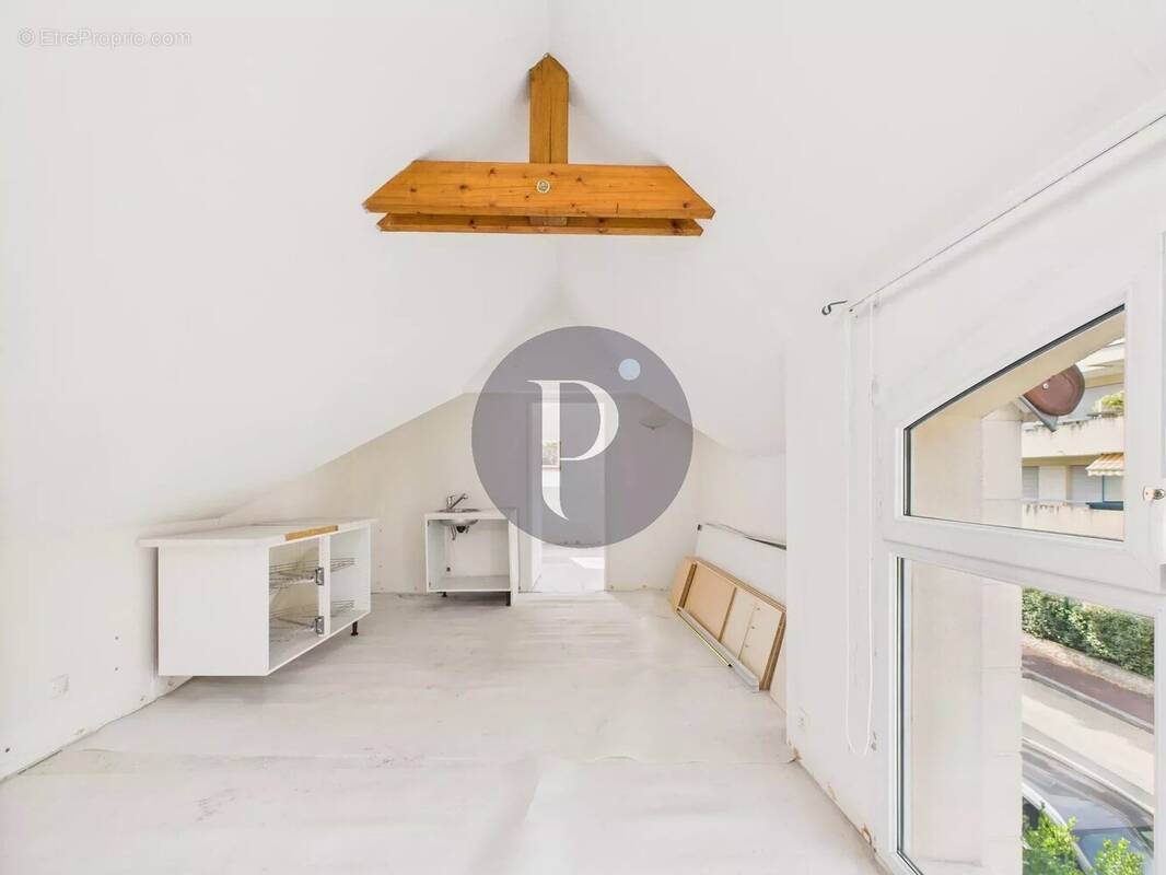 Maison à LE PLESSIS-ROBINSON