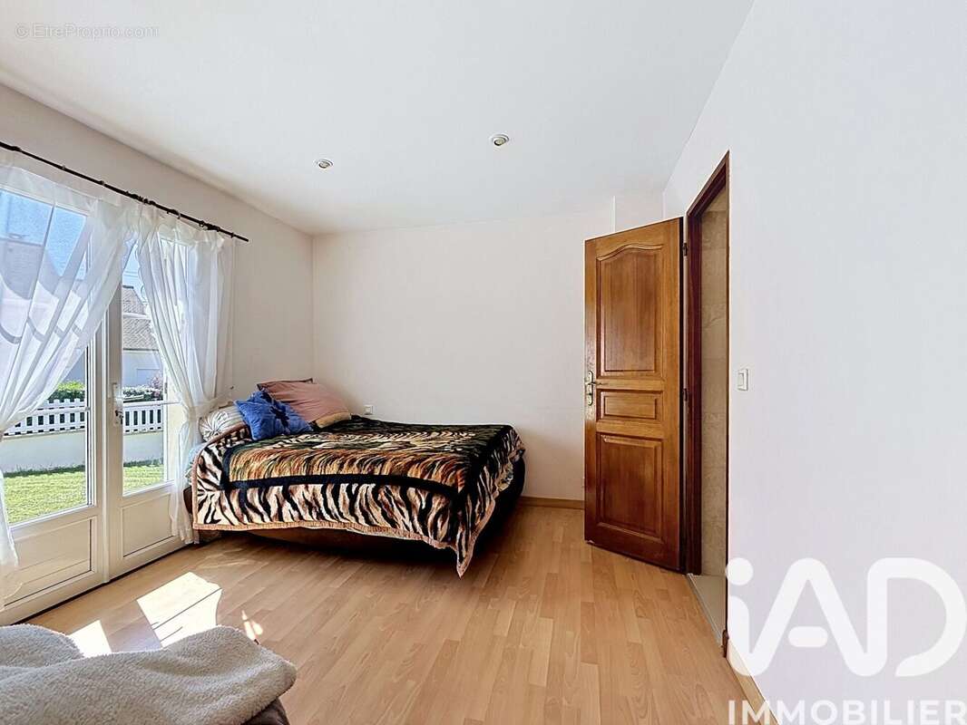 Photo 8 - Maison à VAUX-SUR-SEINE