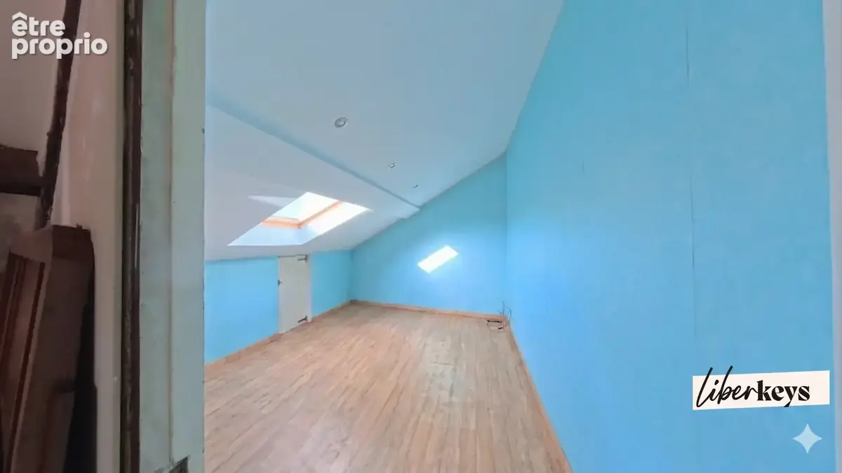 Maison de ville à renover - photo 6