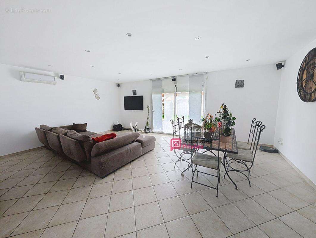 Maison à LISTRAC-MEDOC