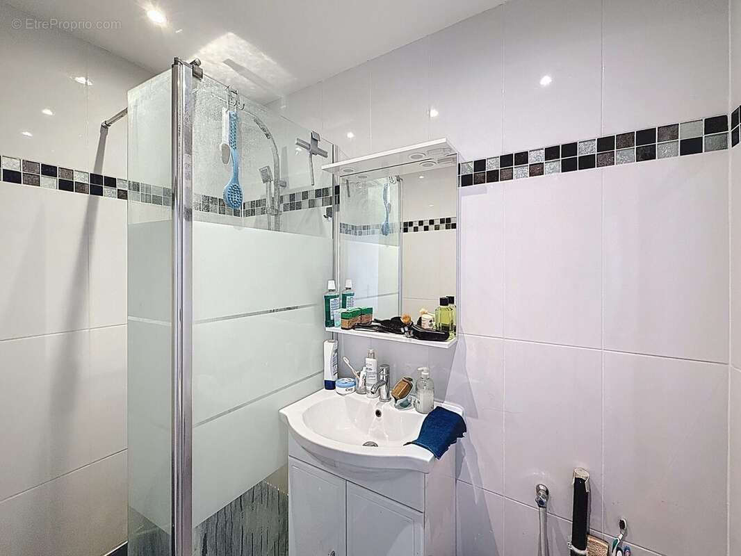 Appartement à MAISONS-ALFORT