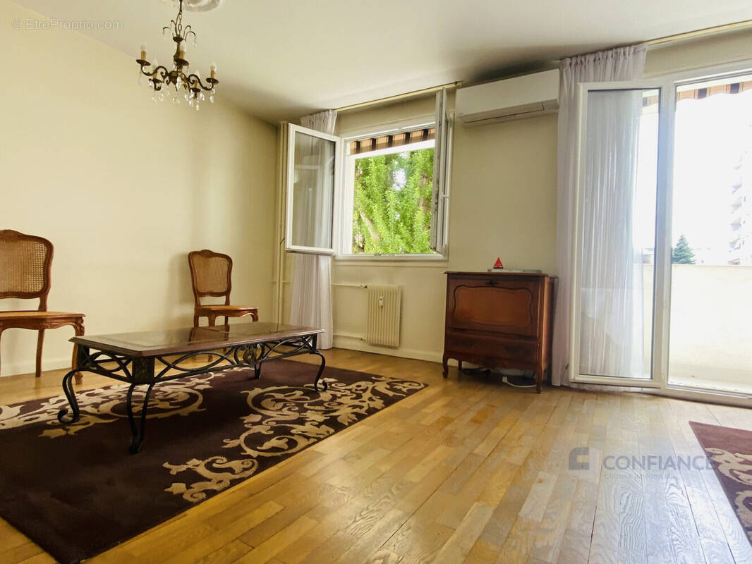 Appartement à VILLEURBANNE