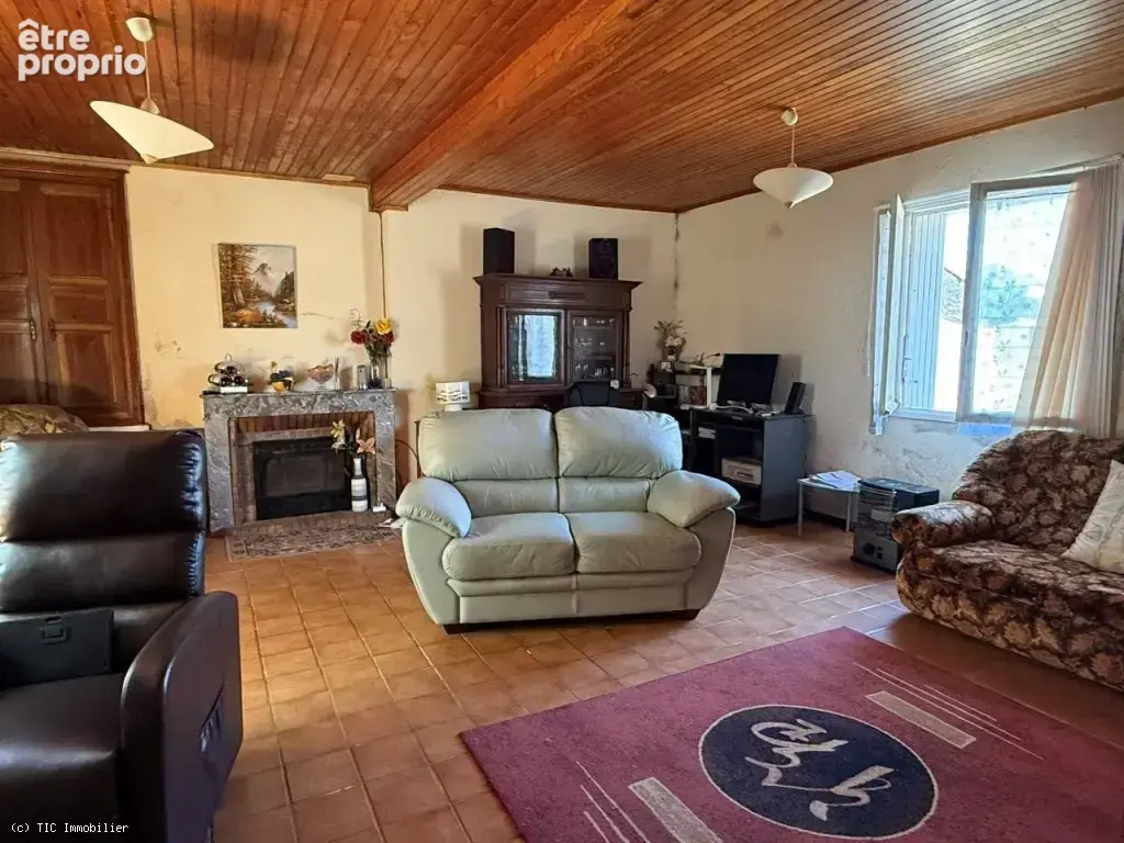 Maison de Campagne avec Piscine Intérieure entre Villefagnan et Ruffec - photo 7