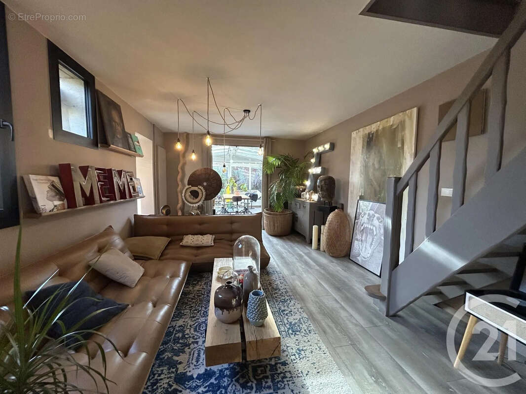 Maison à BOURRON-MARLOTTE