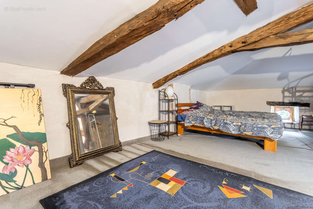Maison à LACOUR