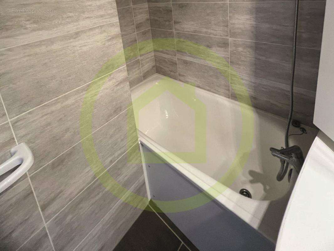 Appartement à ISOLA